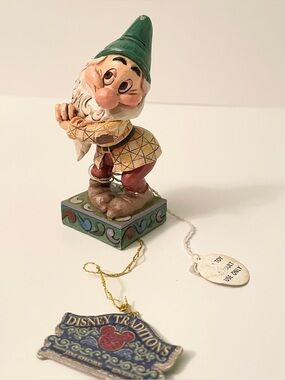 Disney Traditions Jim Shore Bashful Figurine Snow White #4013980